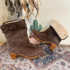 UGG Lynnea Brown Suede Leather Shearling Cuff Fold Over Clog Boots